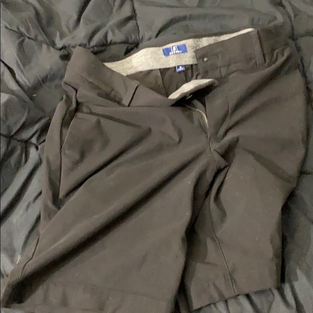 32 W Black Shorts